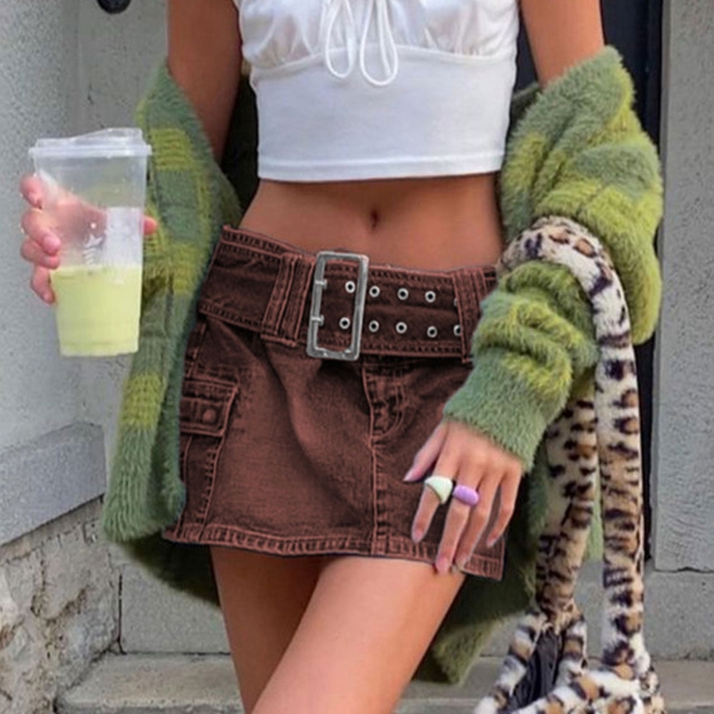 ISO LOW RISE JEANS AND SKIRTS!!